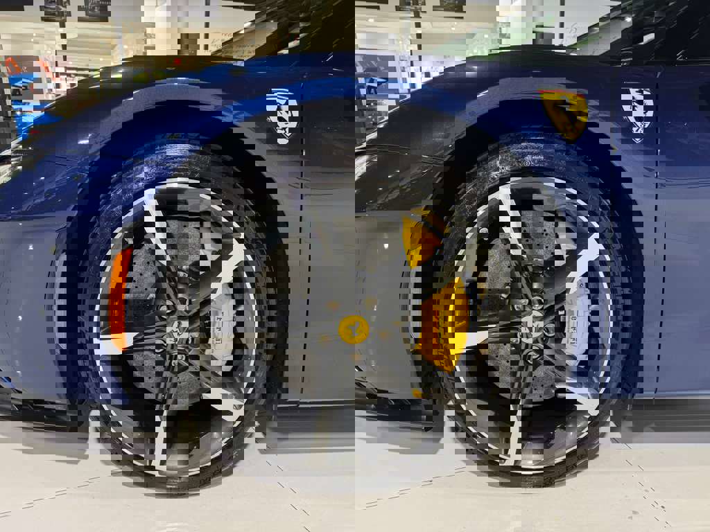 Used 2023 Ferrari SF90 Spider image 52