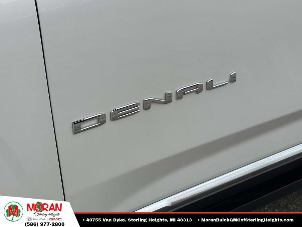 Certified 2021 GMC Yukon Denali w/ LPO, Illumination Package AWD/4WD image 10
