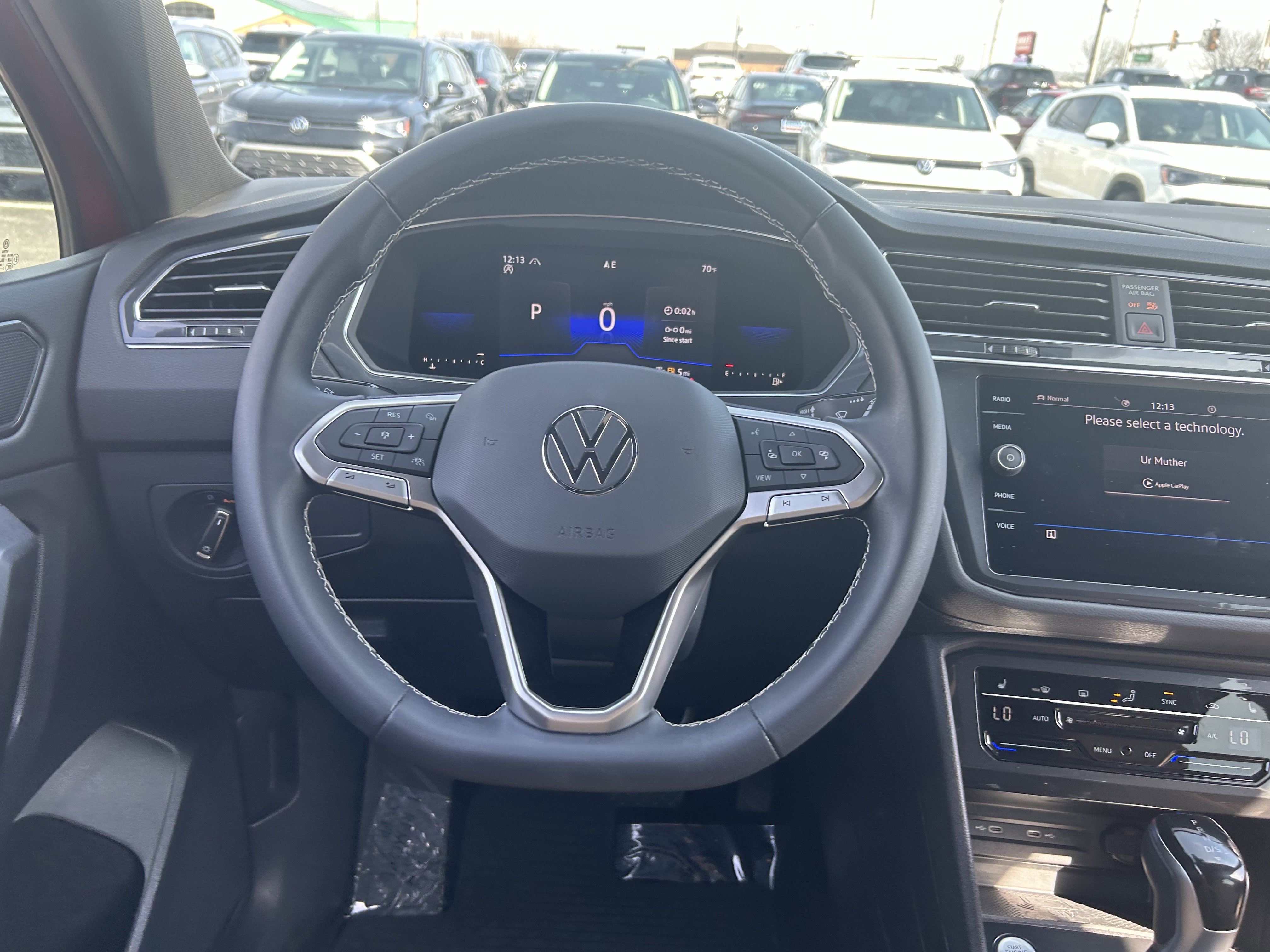 Certified 2023 Volkswagen Tiguan SE image 10