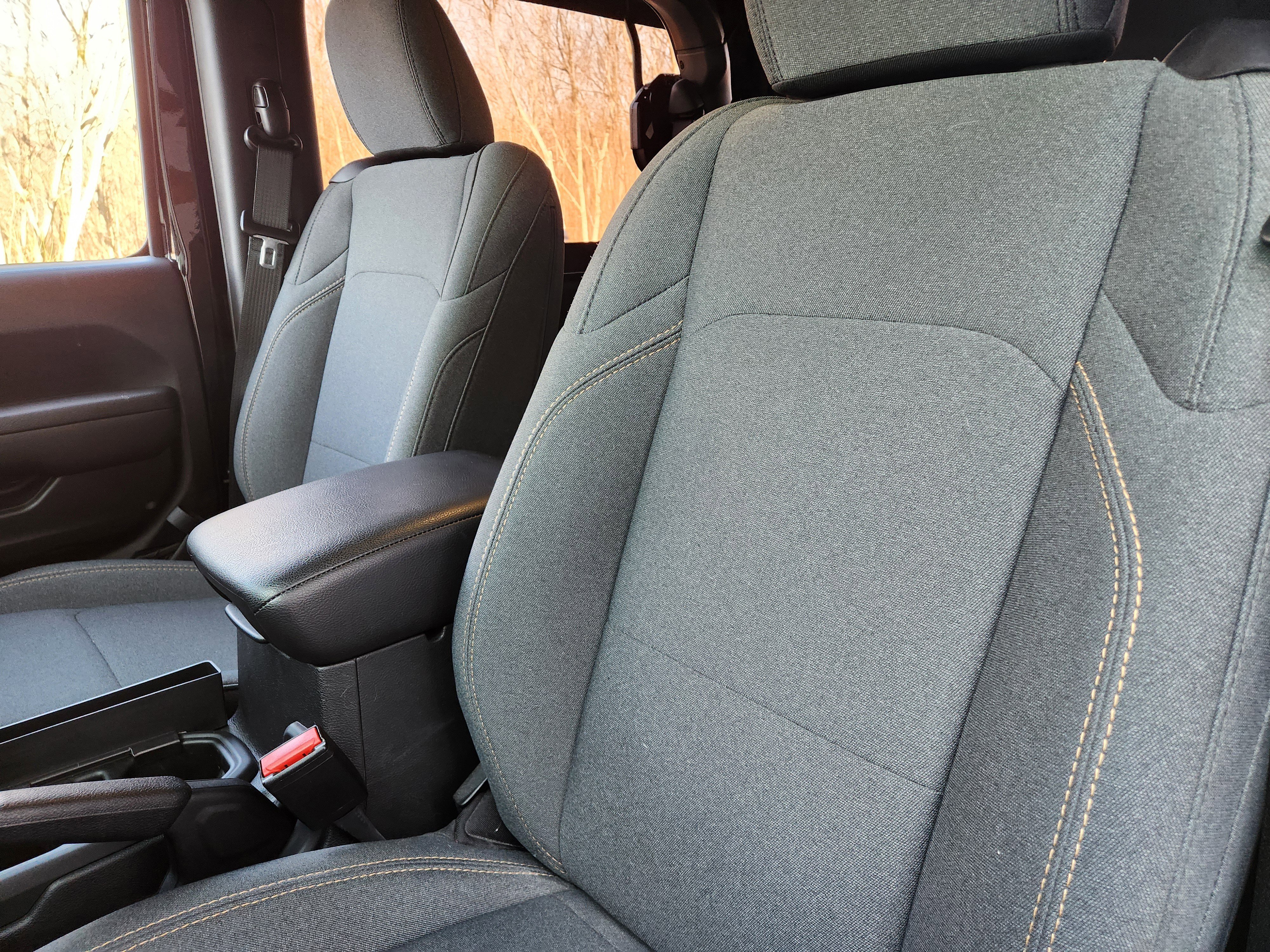 Used 2024 Jeep Wrangler Willys image 23