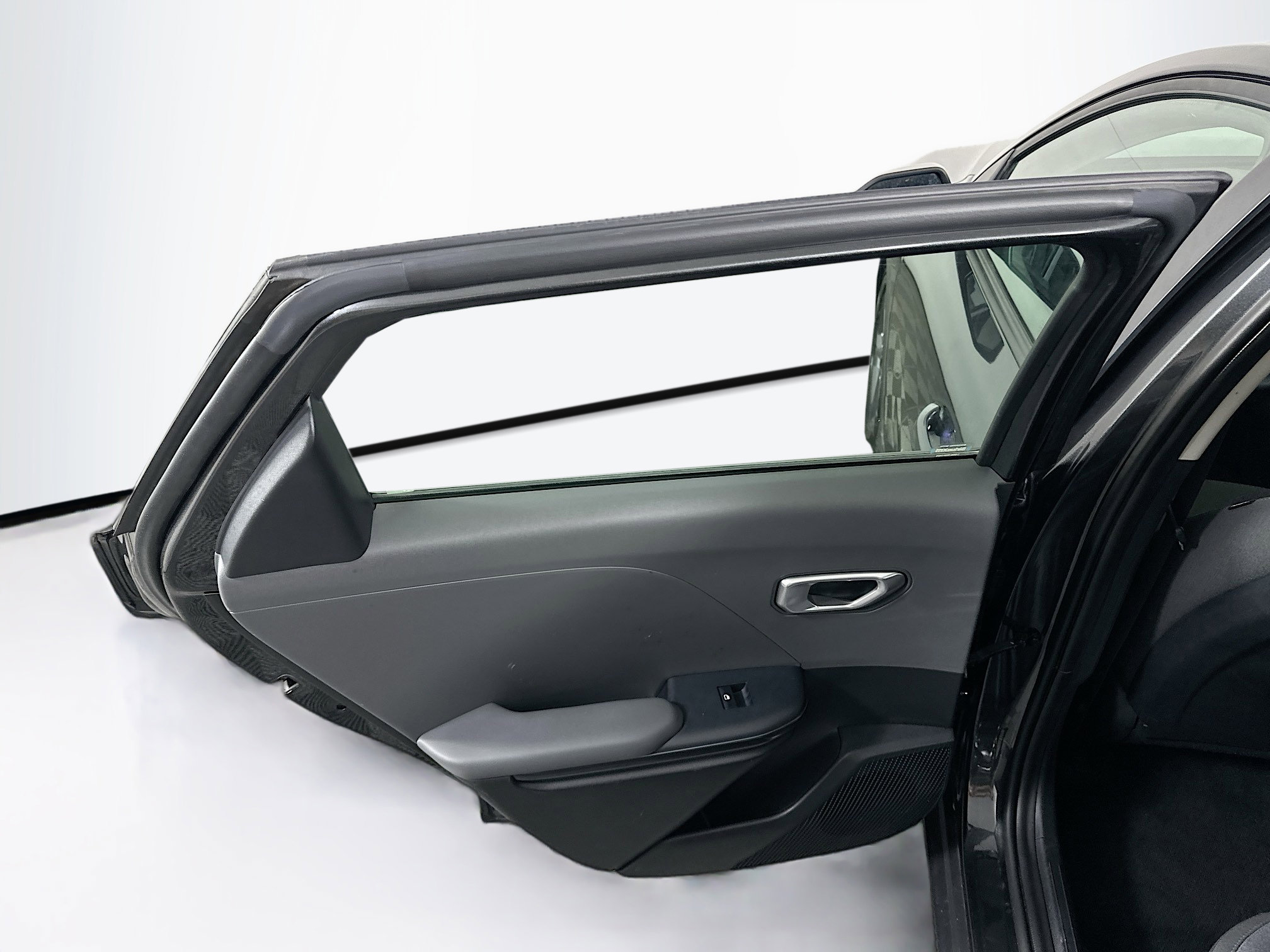 Used 2025 Kia K4 FWD image 26
