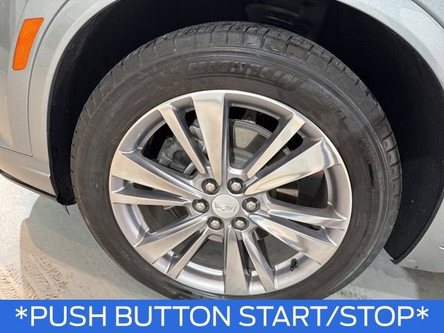 Used 2024 Cadillac XT6 Premium Luxury image 18
