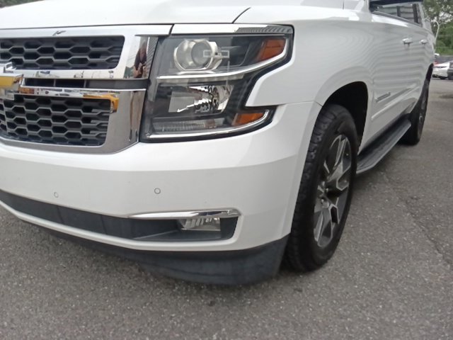 Used 2020 Chevrolet Suburban Premier RWD image 9