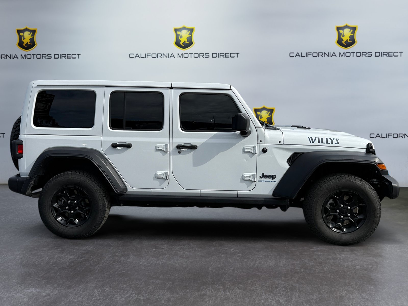 Used 2023 Jeep Wrangler Unlimited w/ 8.4" Radio Group AWD/4WD image 6