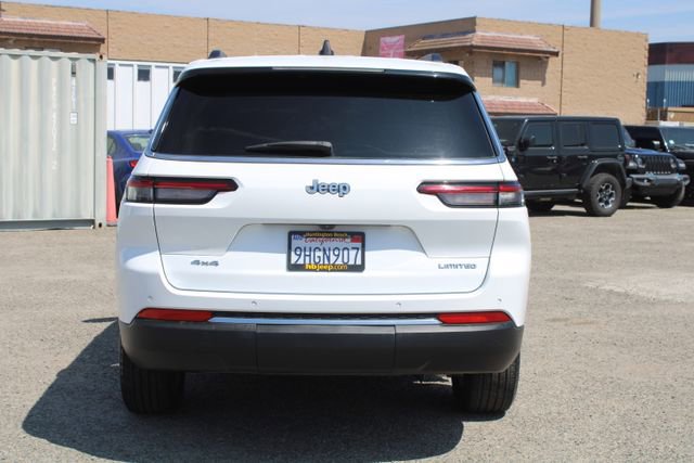 Used 2023 Jeep Grand Cherokee L Limited AWD/4WD image 4