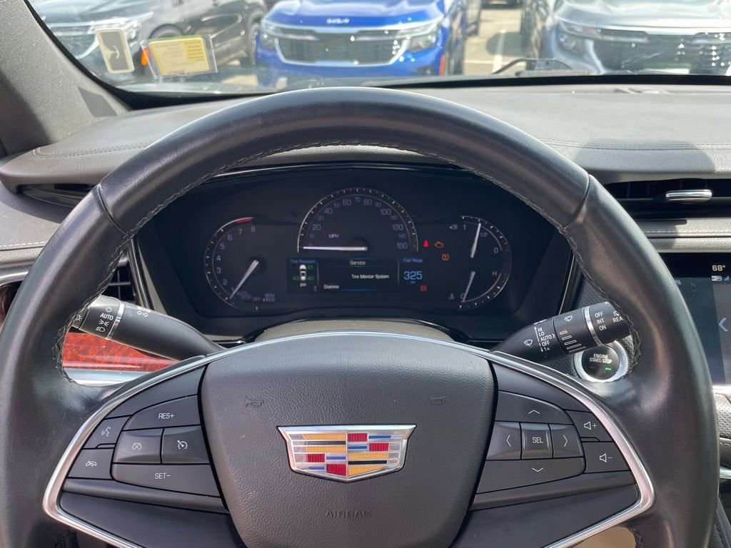 Used 2019 Cadillac XT5 Luxury image 14