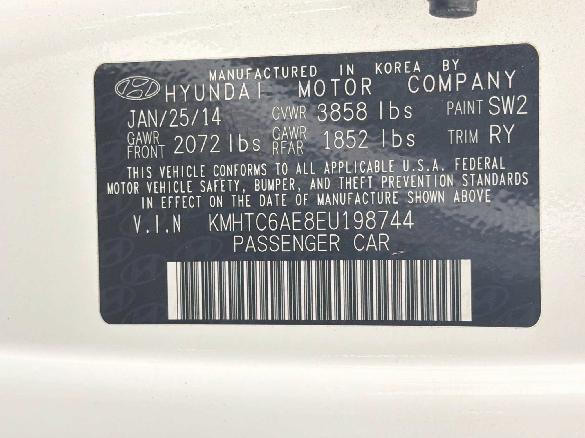 Used 2014 Hyundai Veloster Turbo FWD image 12