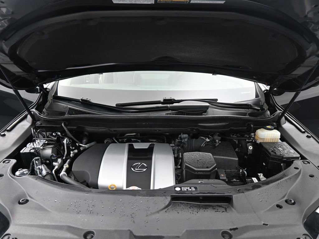Used 2020 Lexus RX 350L Premium w/ Premium Package image 26