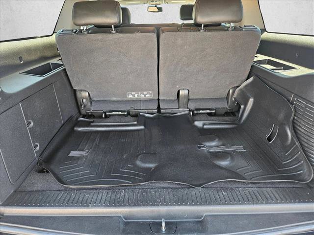 Used 2013 Chevrolet Suburban LT w/ Luxury Package AWD/4WD image 6