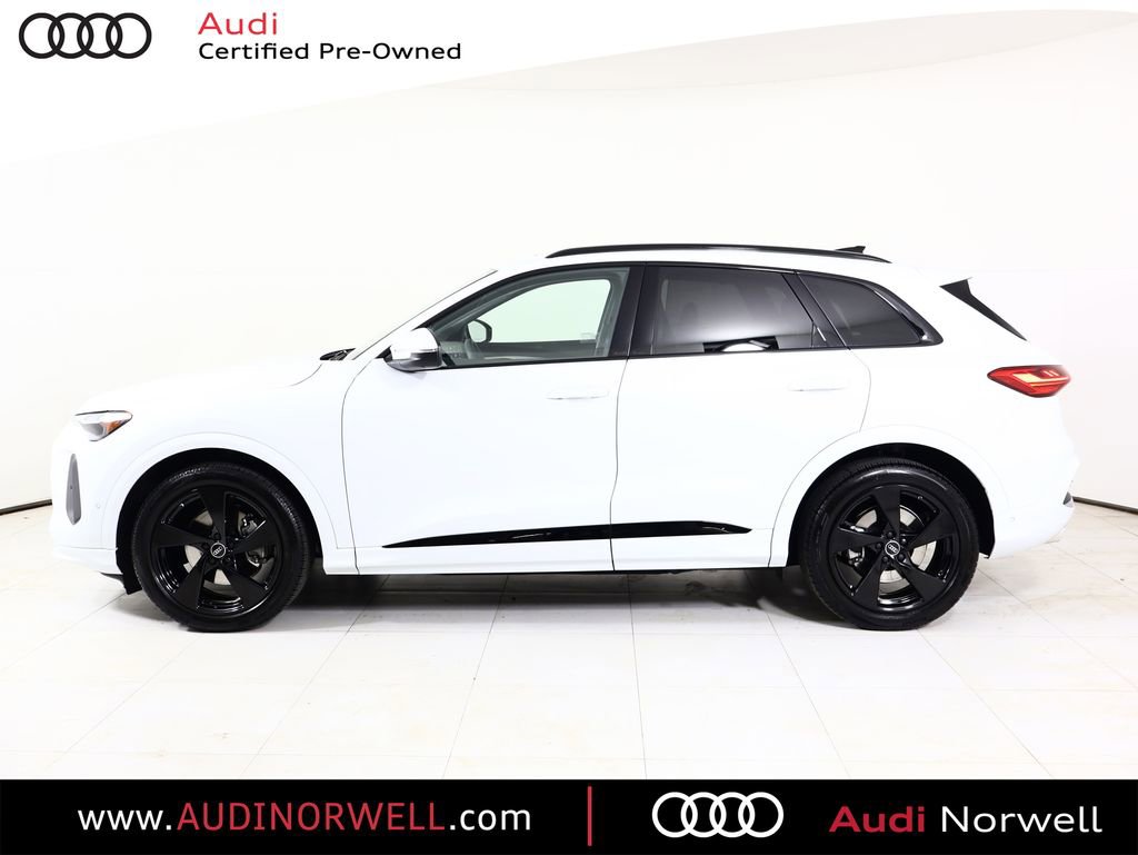 Certified 2025 Audi Q5 Prestige image 13