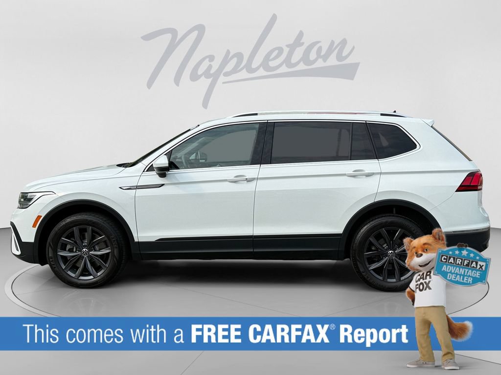Used 2024 Volkswagen Tiguan SE AWD/4WD image 2