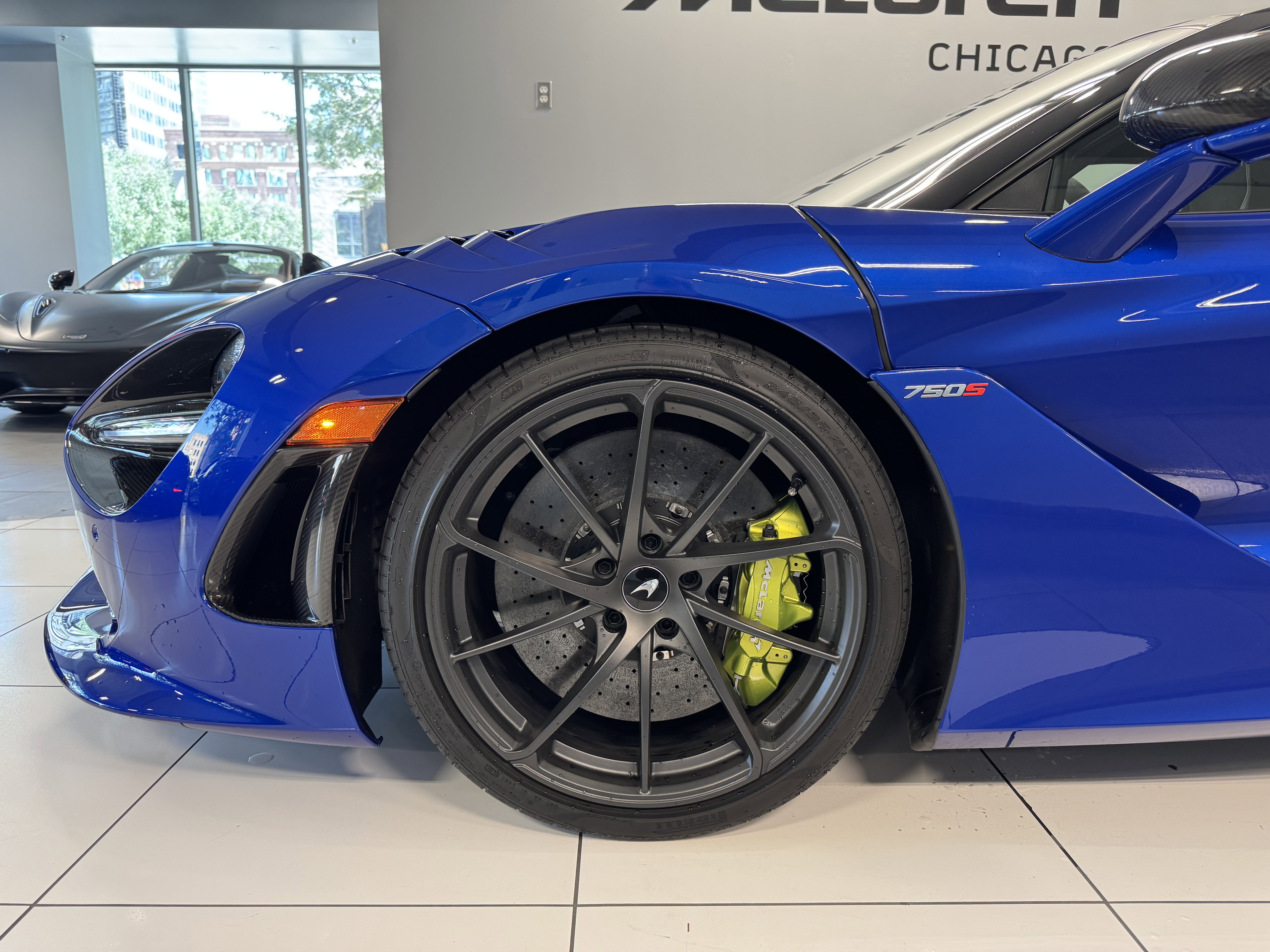 Used 2024 McLaren 750S image 23