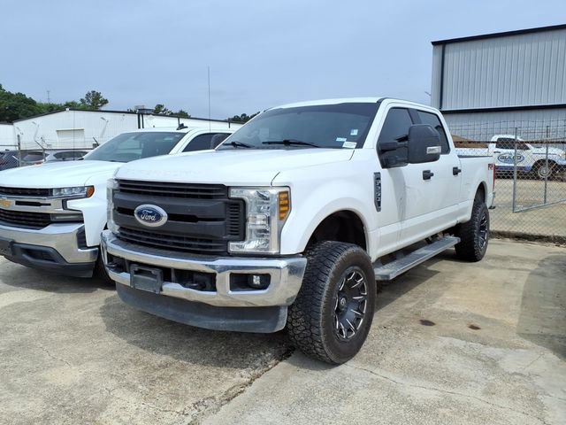Used 2019 Ford F250 XL w/ Power Equipment Group AWD/4WD image 1