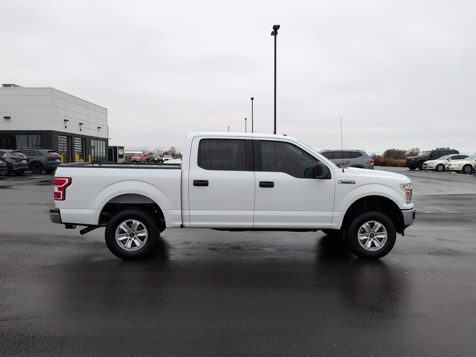 Used 2018 Ford F150 XLT image 8