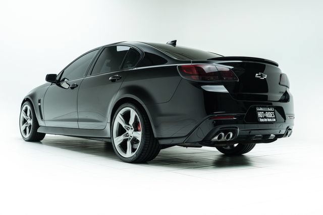 Used 2017 Chevrolet SS RWD image 17