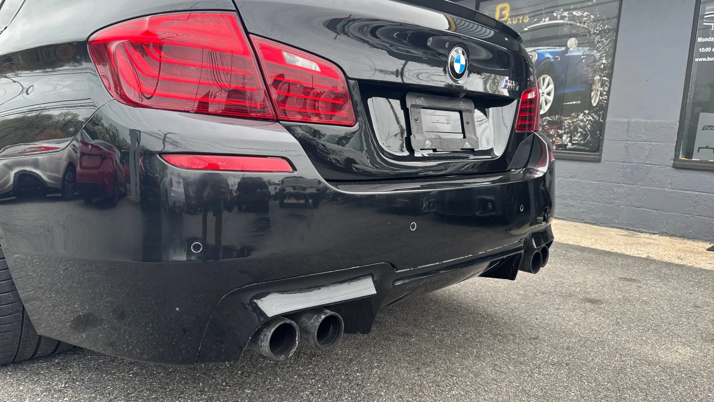 Used 2014 BMW M5 image 13