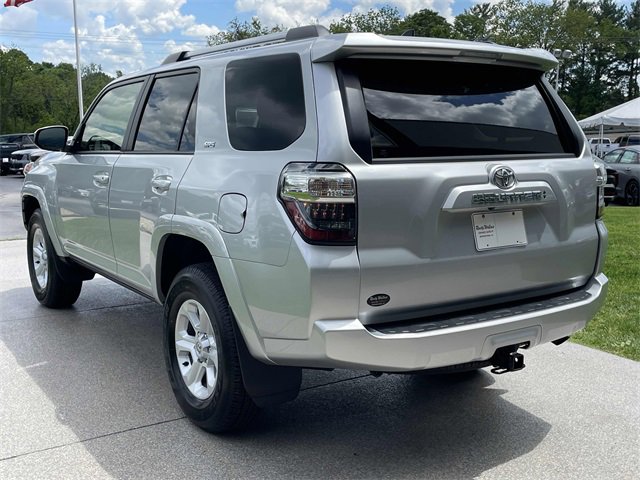 Used 2024 Toyota 4Runner SR5 image 4