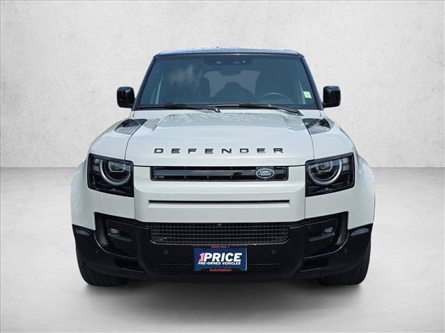 Used 2026 Land Rover Defender 110 X-Dynamic SE AWD/4WD image 2