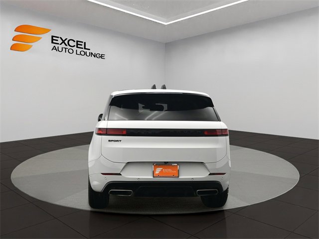 Used 2024 Land Rover Range Rover Sport Dynamic SE image 4