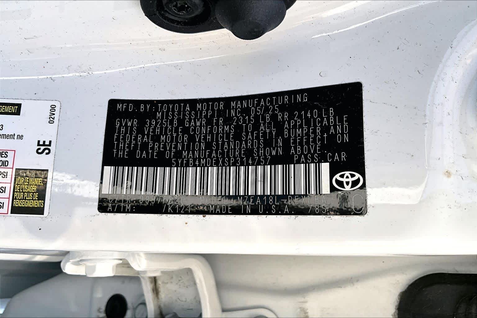Used 2025 Toyota Corolla LE FWD image 36