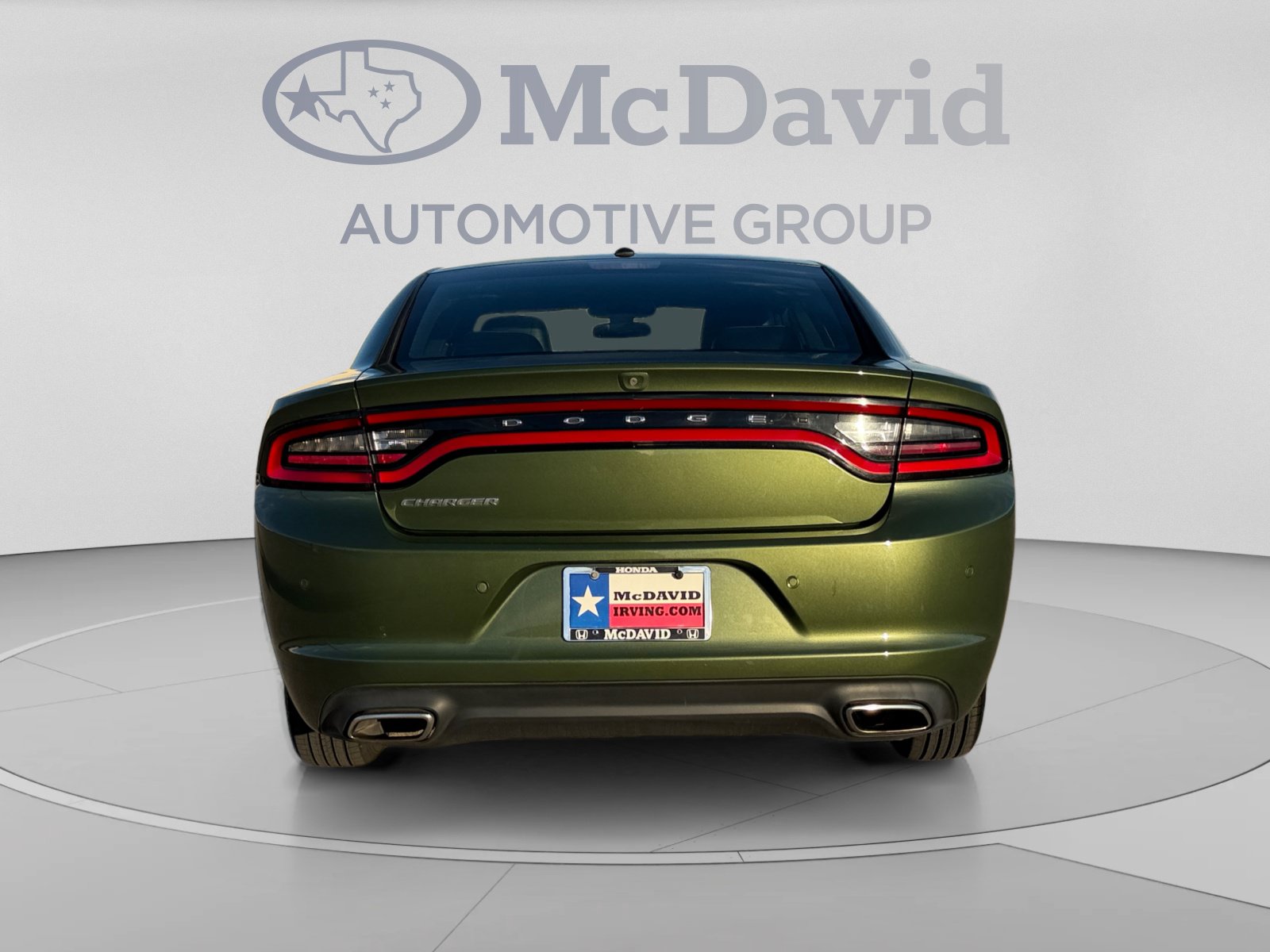 Used 2021 Dodge Charger SXT w/ Leather Interior Group RWD image 5