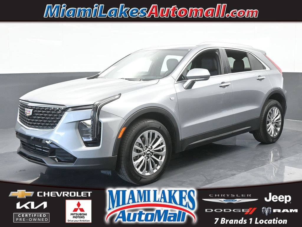 Used 2024 Cadillac XT4 Premium Luxury image 1