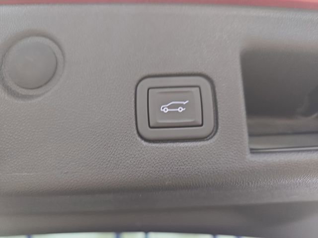 Used 2024 Chevrolet Equinox LT image 15