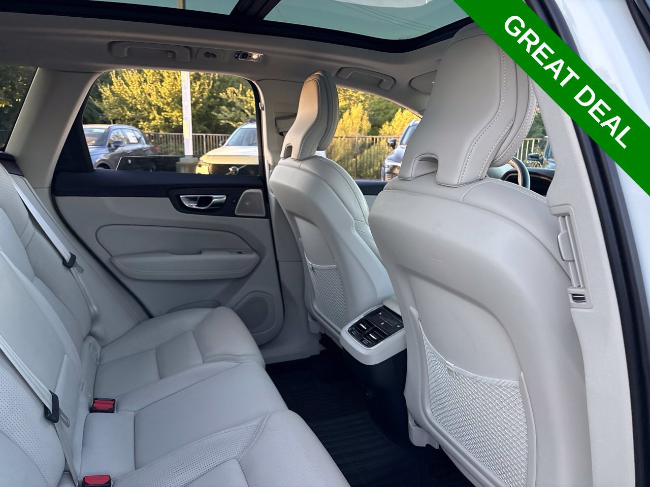 Used 2021 Volvo XC60 T5 Inscription w/ Advanced Package FWD image 14