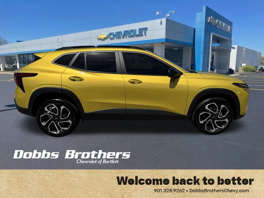 Used 2024 Chevrolet Trax RS w/ Sunroof Package image 8
