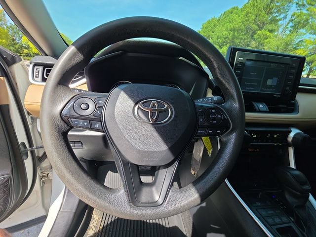 Used 2020 Toyota RAV4 LE w/ All Weather Liner Package AWD/4WD image 14