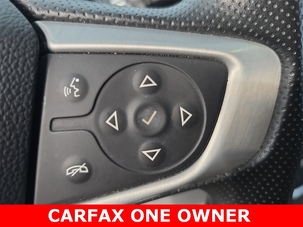 Used 2024 GMC Terrain SLE image 18