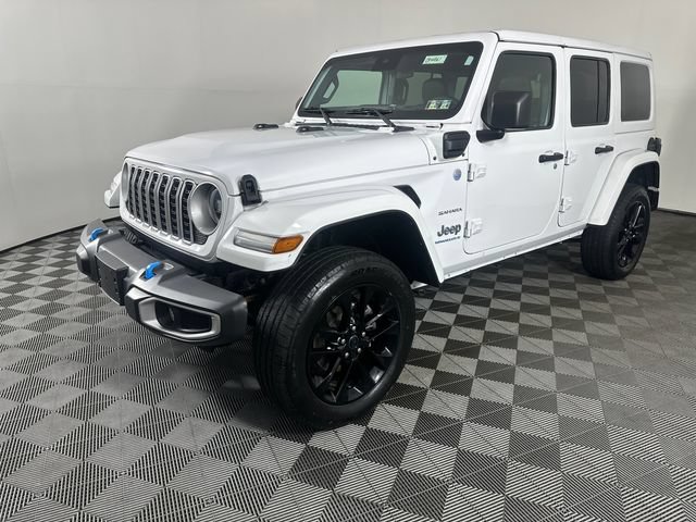 Used 2024 Jeep Wrangler Unlimited Sahara AWD/4WD image 23