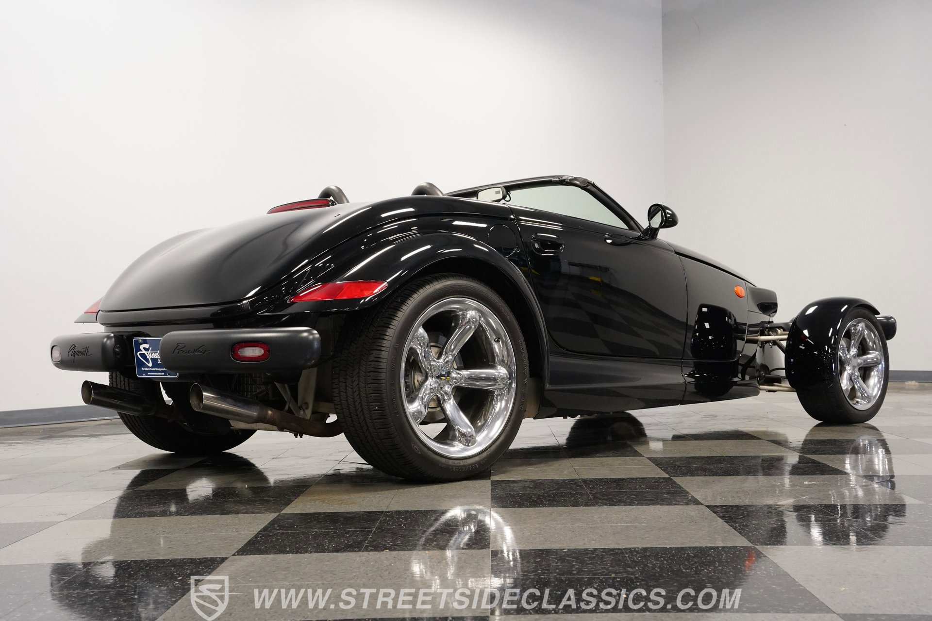 Used 2000 Plymouth Prowler image 27