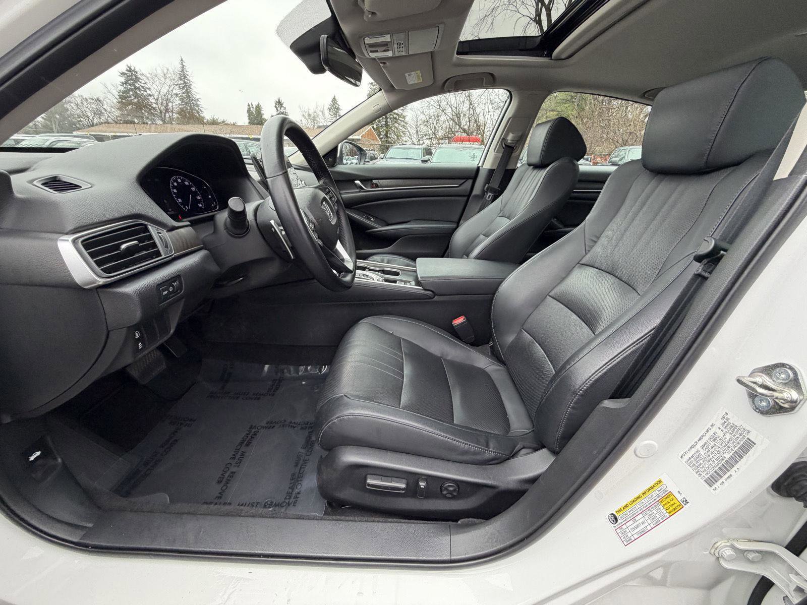 Used 2018 Honda Accord EX-L image 11