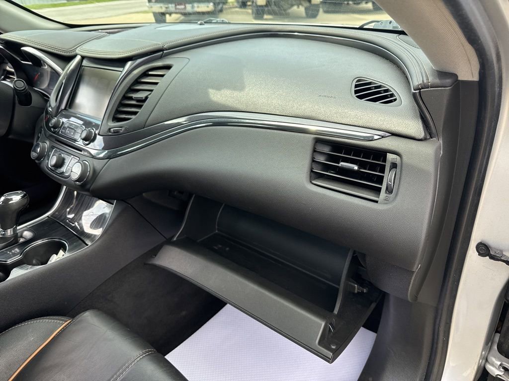 Used 2017 Chevrolet Impala Premier FWD image 40