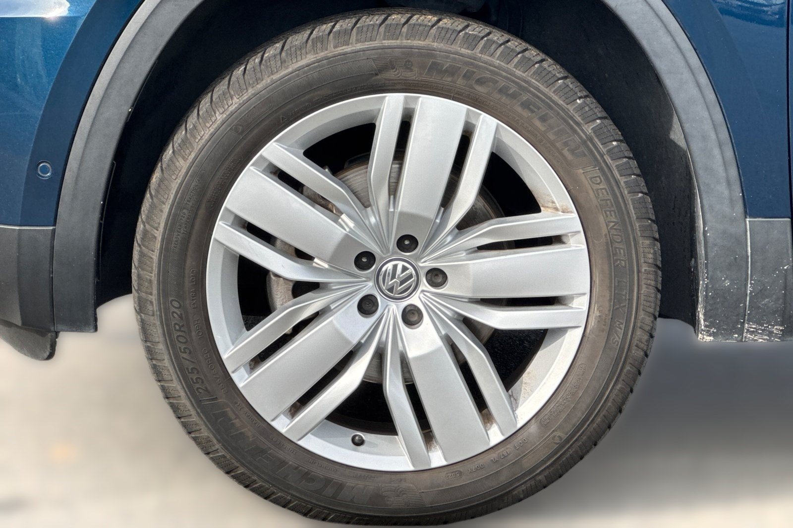 Used 2019 Volkswagen Atlas SEL Premium AWD/4WD image 13