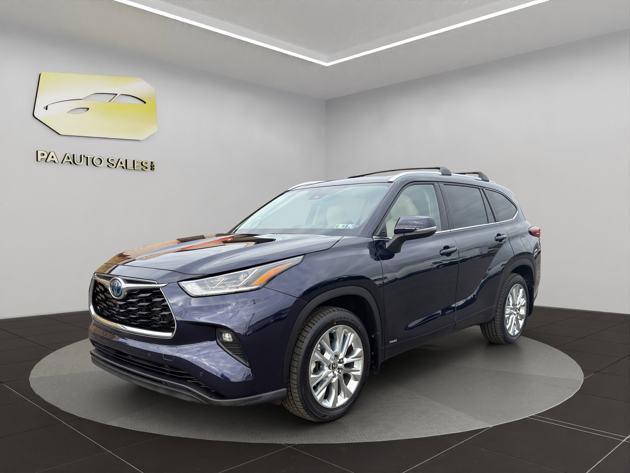 Used 2022 Toyota Highlander Limited image 3