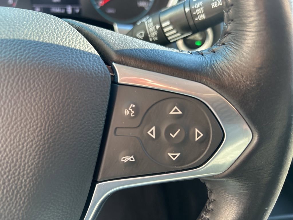 Used 2021 Chevrolet Traverse LT image 13