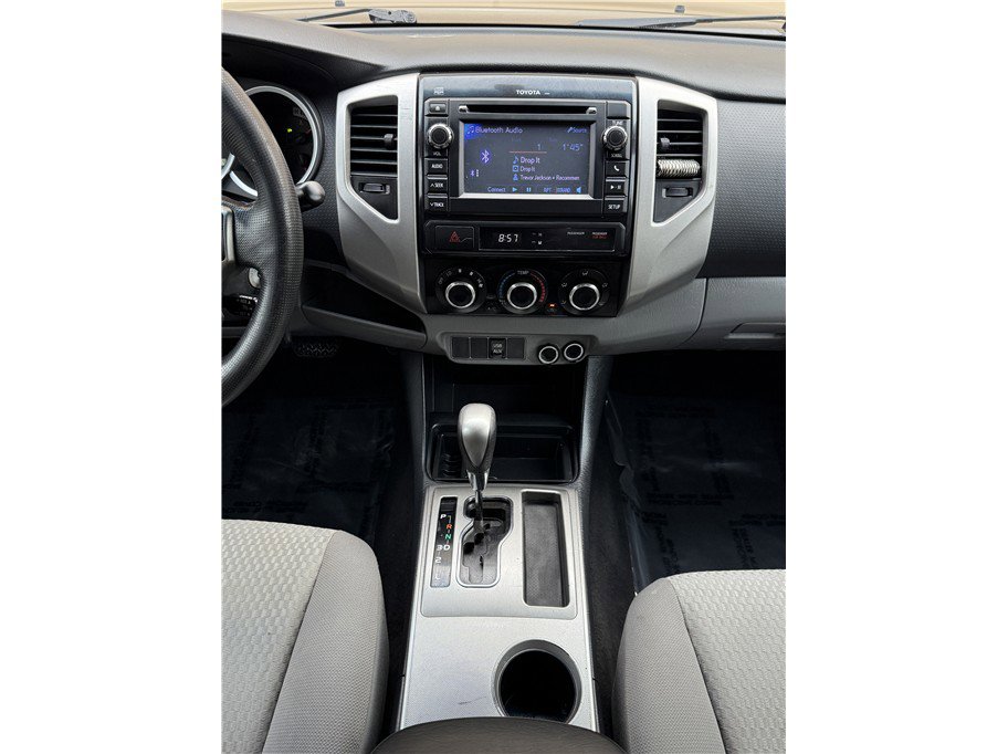Used 2013 Toyota Tacoma 2WD Double Cab image 16