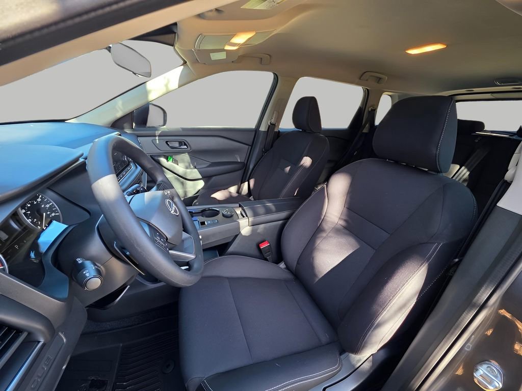 New 2026 Nissan Rogue S AWD/4WD image 18