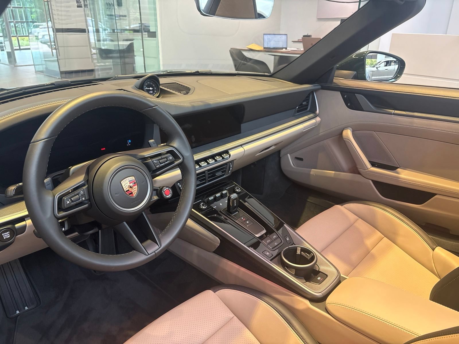 Used 2026 Porsche 911 Carrera 4S AWD/4WD image 4