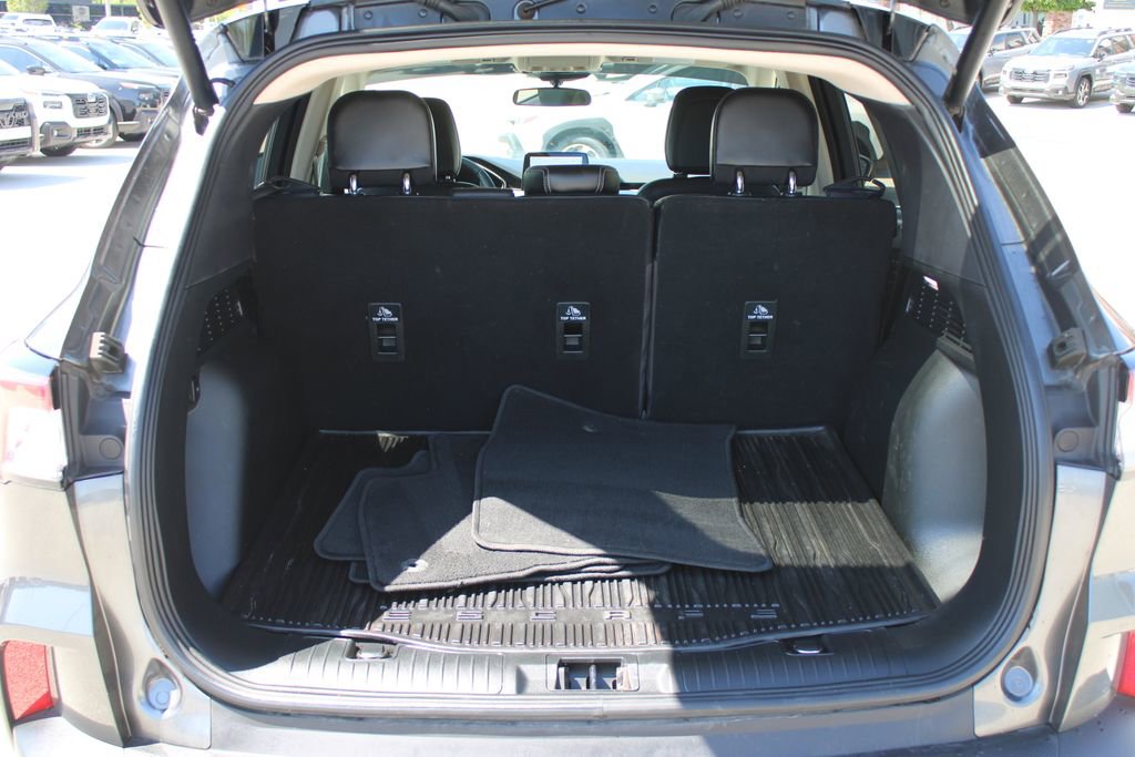 Used 2020 Ford Escape SEL FWD image 27