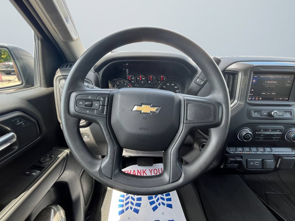 Used 2025 Chevrolet Silverado 1500 W/T w/ WT Value Package AWD/4WD image 12