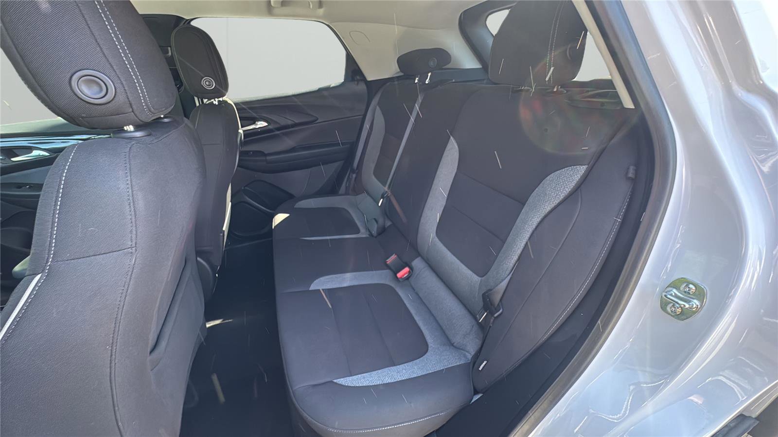 Used 2025 Chevrolet TrailBlazer LT AWD/4WD image 11
