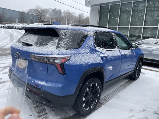 Used 2025 Chevrolet Equinox RS w/ Safety and Technology Package image 5