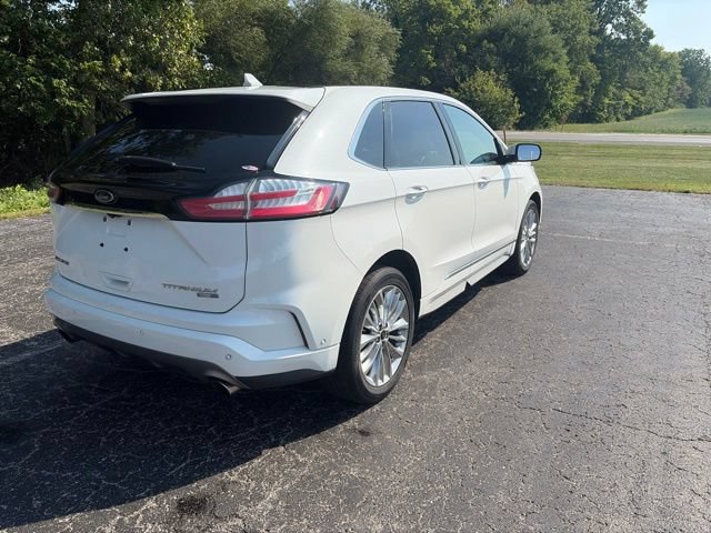Used 2020 Ford Edge Titanium w/ Equipment Group 301A AWD/4WD image 11