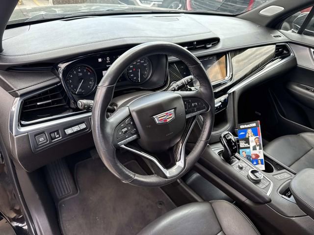 Used 2022 Cadillac XT6 Premium Luxury w/ Technology Package image 24
