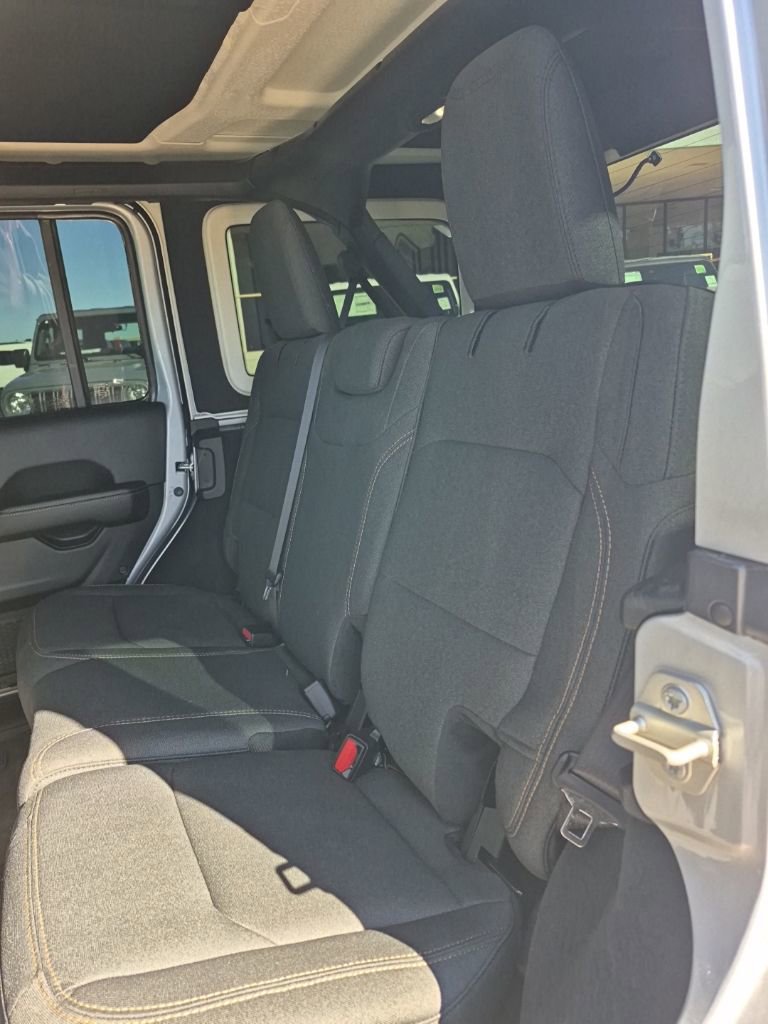 Used 2024 Jeep Wrangler Sahara w/ Technology Group image 24