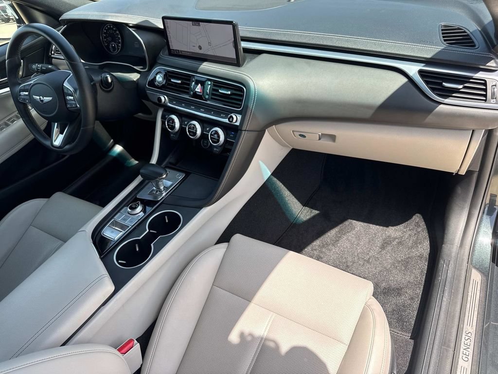 Used 2023 Genesis G70 2.0T RWD image 14