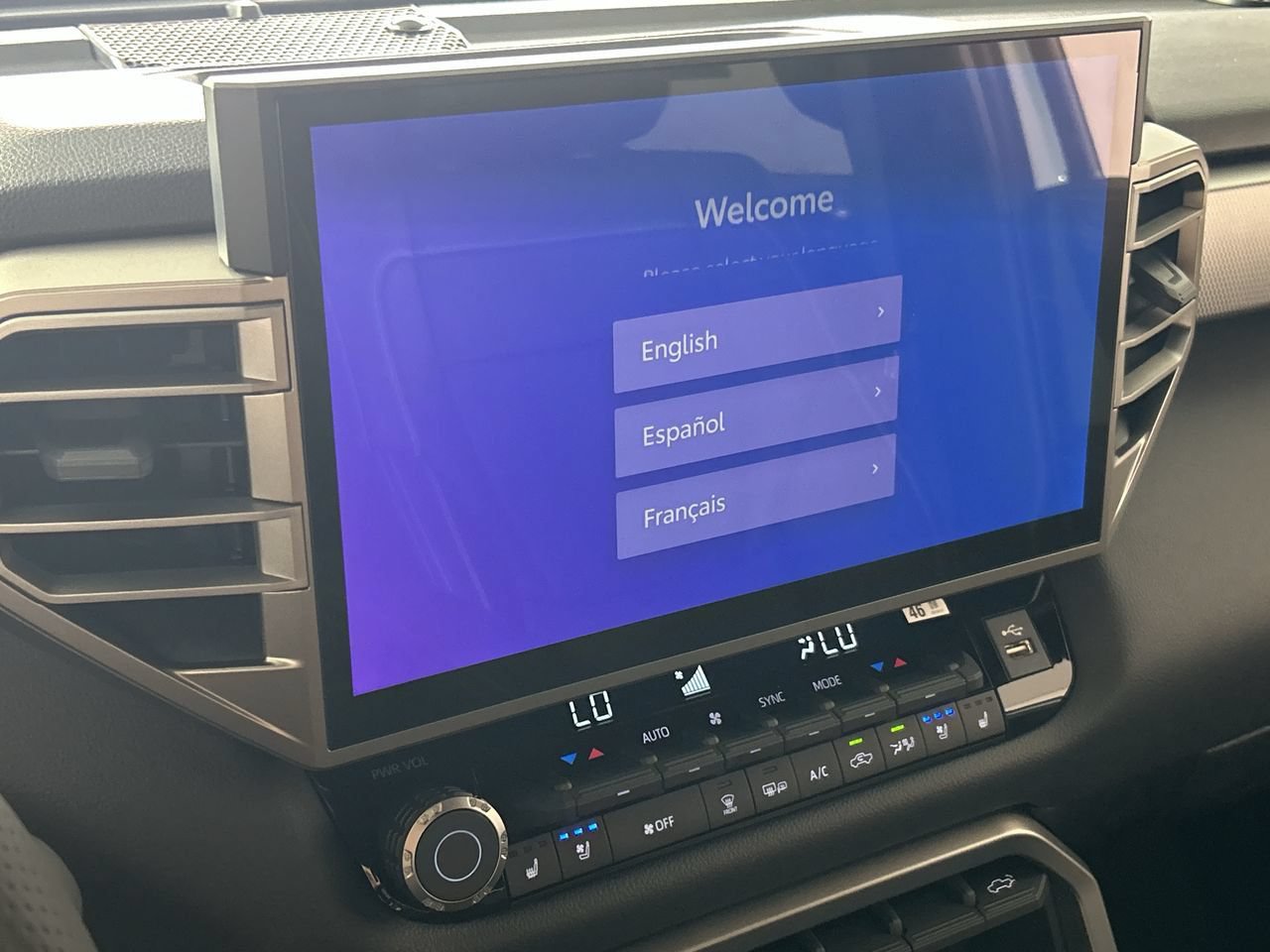 New 2026 Toyota Tundra Limited AWD/4WD image 16